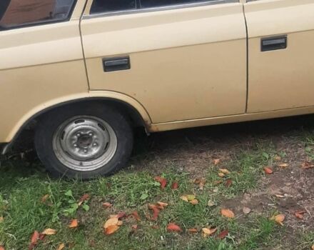 Желтый ИЖ 2125 Комби, объемом двигателя 1.5 л и пробегом 100 тыс. км за 500 $, фото 12 на Automoto.ua