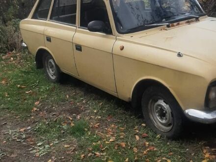 Желтый ИЖ 2125 Комби, объемом двигателя 1.5 л и пробегом 100 тыс. км за 500 $, фото 1 на Automoto.ua