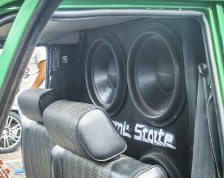 Зелений ІЖ 2125, об'ємом двигуна 1.5 л та пробігом 90 тис. км за 3200 $, фото 4 на Automoto.ua
