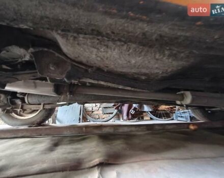 Оранжевый ИЖ 21251 Комби, объемом двигателя 1.5 л и пробегом 50 тыс. км за 650 $, фото 2 на Automoto.ua