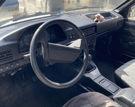 ИЖ 2126 2002 в Кропивницком (Кировограде) на Automoto.ua Белый ИЖ 2126, объемом двигателя 1.6 л и пробегом 148 тыс. км за 1100 $, фото 5 на Automoto.ua