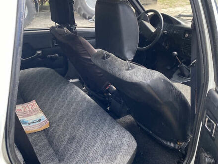 ИЖ 2126 2002 в Кропивницком (Кировограде) на Automoto.ua Белый ИЖ 2126, объемом двигателя 1.6 л и пробегом 148 тыс. км за 1100 $, фото 1 на Automoto.ua