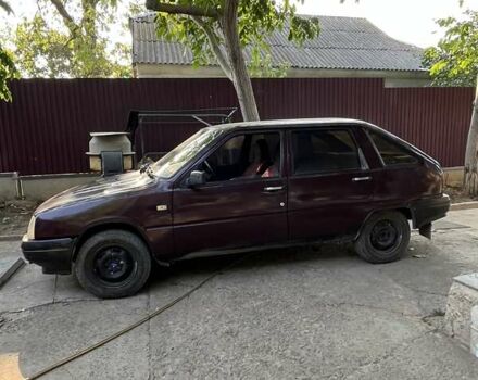 Красный ИЖ 2126, объемом двигателя 1.57 л и пробегом 100 тыс. км за 1500 $, фото 1 на Automoto.ua