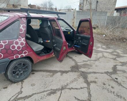 Красный ИЖ 2126, объемом двигателя 1.6 л и пробегом 1 тыс. км за 1000 $, фото 1 на Automoto.ua
