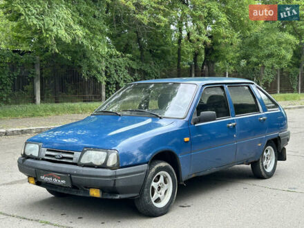 ІЖ 2126 2002 у Миколаєві на Automoto.ua ІЖ 2126, об'ємом двигуна 0 л та пробігом 83 тис. км за 799 $, фото 1 на Automoto.ua