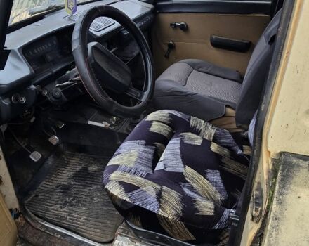 Бежевий ІЖ 2715, об'ємом двигуна 1.5 л та пробігом 96 тис. км за 355 $, фото 2 на Automoto.ua