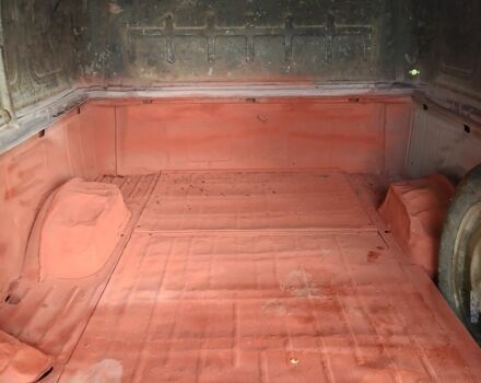 ИЖ 2715 1992 в Тульчине на Automoto.ua Бежевый ИЖ 2715, объемом двигателя 1 л и пробегом 20 тыс. км за 450 $, фото 3 на Automoto.ua