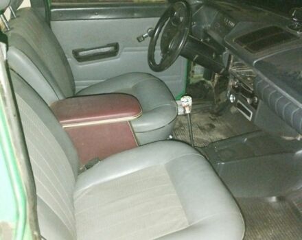 Зеленый ИЖ 2715, объемом двигателя 1.5 л и пробегом 230 тыс. км за 950 $, фото 5 на Automoto.ua