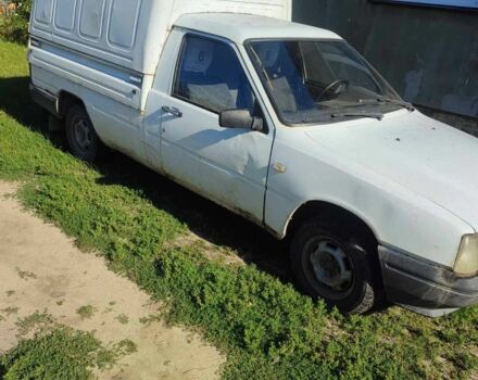 Белый ИЖ 2717, объемом двигателя 1.6 л и пробегом 131 тыс. км за 1032 $, фото 1 на Automoto.ua