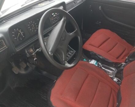 Белый ИЖ 2717, объемом двигателя 1.6 л и пробегом 126 тыс. км за 1600 $, фото 4 на Automoto.ua