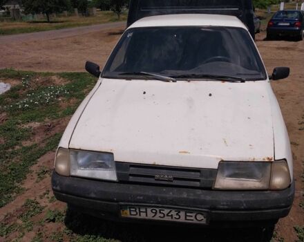 Белый ИЖ 2717, объемом двигателя 1.6 л и пробегом 123 тыс. км за 750 $, фото 1 на Automoto.ua