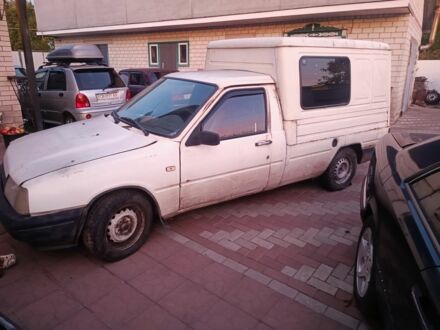 Белый ИЖ 2717, объемом двигателя 1.6 л и пробегом 200 тыс. км за 452 $, фото 1 на Automoto.ua