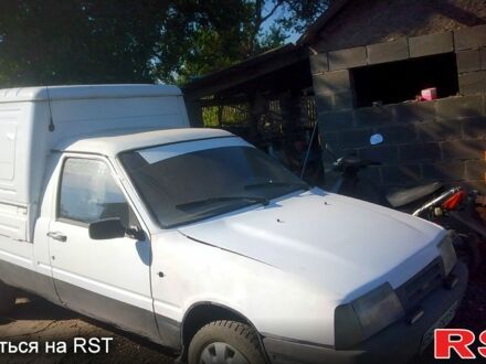 Білий ІЖ 2717, об'ємом двигуна 1.6 л та пробігом 100 тис. км за 1200 $, фото 1 на Automoto.ua