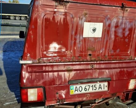 Красный ИЖ 2717, объемом двигателя 1.5 л и пробегом 28 тыс. км за 820 $, фото 3 на Automoto.ua