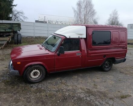 Красный ИЖ 2717, объемом двигателя 1.6 л и пробегом 45 тыс. км за 711 $, фото 1 на Automoto.ua