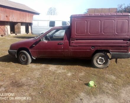 Красный ИЖ 2717, объемом двигателя 0 л и пробегом 105 тыс. км за 768 $, фото 1 на Automoto.ua