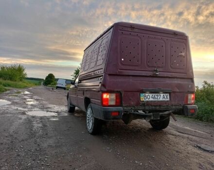 Красный ИЖ 2717, объемом двигателя 0 л и пробегом 235 тыс. км за 450 $, фото 4 на Automoto.ua