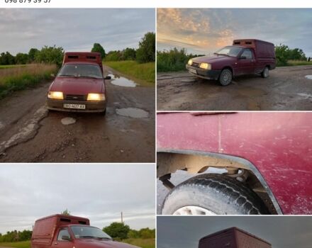 Красный ИЖ 2717, объемом двигателя 0 л и пробегом 235 тыс. км за 450 $, фото 6 на Automoto.ua