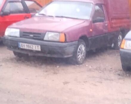 Красный ИЖ 2717, объемом двигателя 1.6 л и пробегом 0 тыс. км за 1000 $, фото 1 на Automoto.ua