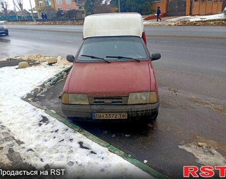 Красный ИЖ 2717, объемом двигателя 1.6 л и пробегом 99 тыс. км за 1300 $, фото 1 на Automoto.ua