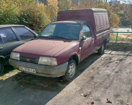 Красный ИЖ 2717, объемом двигателя 0 л и пробегом 250 тыс. км за 590 $, фото 1 на Automoto.ua