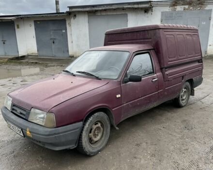 Красный ИЖ 2717, объемом двигателя 0 л и пробегом 143 тыс. км за 556 $, фото 1 на Automoto.ua