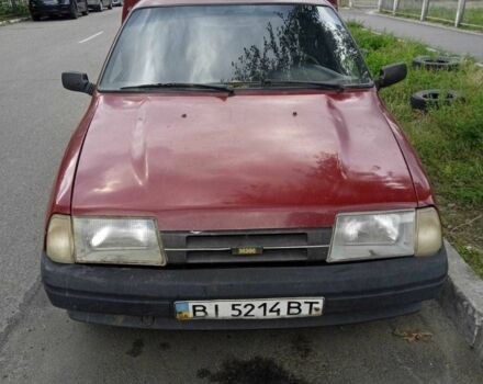 Красный ИЖ 2717, объемом двигателя 1.6 л и пробегом 10 тыс. км за 1695 $, фото 1 на Automoto.ua
