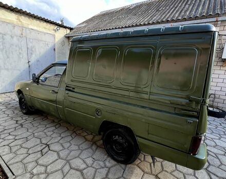 ИЖ 2717, объемом двигателя 1.6 л и пробегом 250 тыс. км за 750 $, фото 3 на Automoto.ua