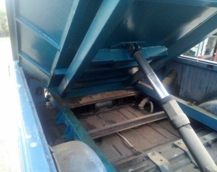 ИЖ 2717 1997 в Томашполе на Automoto.ua Синий ИЖ 2717, объемом двигателя 0 л и пробегом 78 тыс. км за 1500 $, фото 9 на Automoto.ua