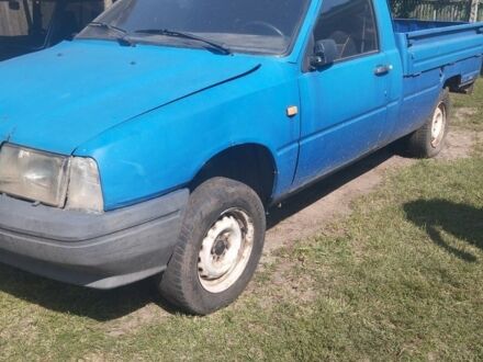 ИЖ 2717 2003 в Драбове на Automoto.ua Синий ИЖ 2717, объемом двигателя 0 л и пробегом 320 тыс. км за 243 $, фото 1 на Automoto.ua