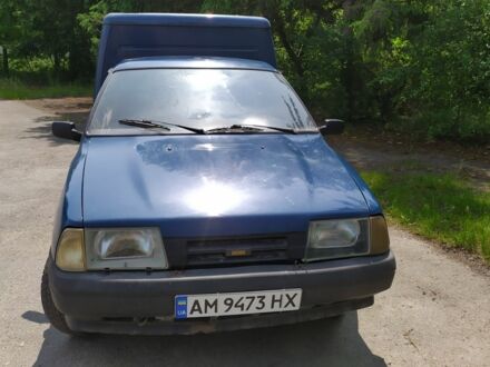 ИЖ 2717 2004 в Малине на Automoto.ua Синий ИЖ 2717, объемом двигателя 1.6 л и пробегом 210 тыс. км за 723 $, фото 1 на Automoto.ua