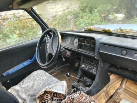 ИЖ 2717 2006 в Коломые на Automoto.ua Синий ИЖ 2717, объемом двигателя 1.6 л и пробегом 200 тыс. км за 240 $, фото 1 на Automoto.ua