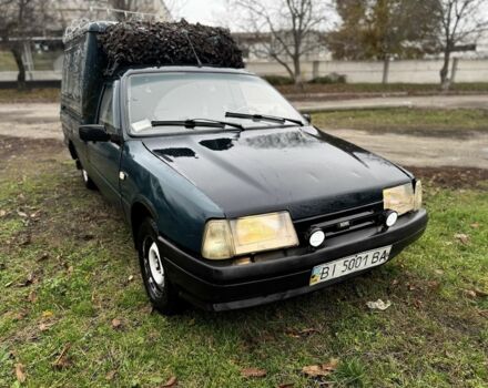 Зеленый ИЖ 2717, объемом двигателя 1.6 л и пробегом 200 тыс. км за 650 $, фото 2 на Automoto.ua