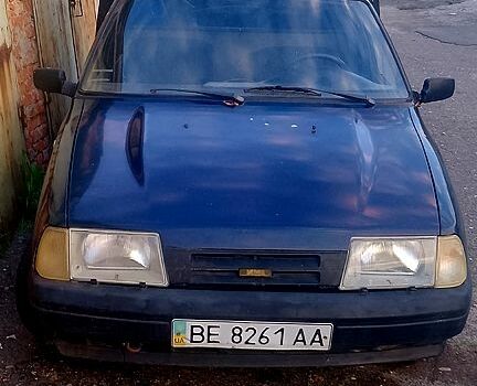 Зеленый ИЖ 2717, объемом двигателя 1.6 л и пробегом 0 тыс. км за 1200 $, фото 1 на Automoto.ua