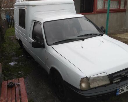 Белый ИЖ 27171, объемом двигателя 1.6 л и пробегом 2 тыс. км за 880 $, фото 1 на Automoto.ua