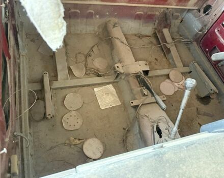 Красный ИЖ 27171, объемом двигателя 1.5 л и пробегом 55 тыс. км за 1000 $, фото 2 на Automoto.ua