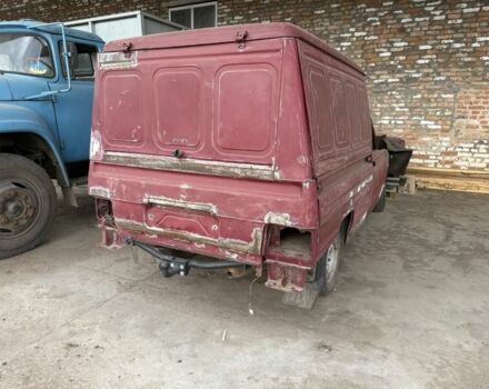 Красный ИЖ 27171, объемом двигателя 1.5 л и пробегом 55 тыс. км за 1000 $, фото 3 на Automoto.ua