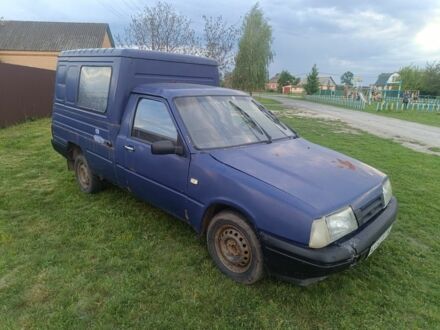 ИЖ 27171 2003 в Ромнах на Automoto.ua Синий ИЖ 27171, объемом двигателя 1.6 л и пробегом 155 тыс. км за 750 $, фото 1 на Automoto.ua