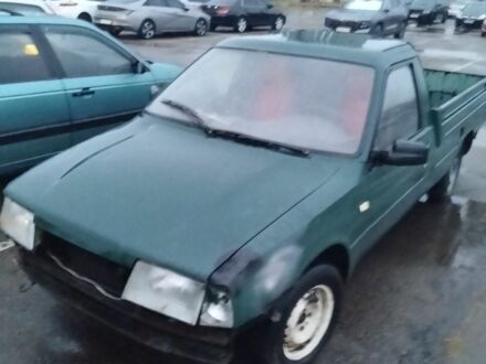 ИЖ 27171 1997 в Киеве на Automoto.ua Зеленый ИЖ 27171, объемом двигателя 0 л и пробегом 216 тыс. км за 474 $, фото 1 на Automoto.ua
