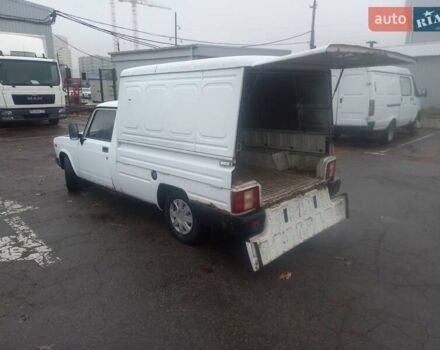 Белый ИЖ 27175, объемом двигателя 1.57 л и пробегом 78 тыс. км за 850 $, фото 5 на Automoto.ua