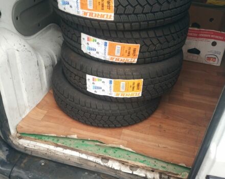 Белый ИЖ 27175, объемом двигателя 1.6 л и пробегом 100 тыс. км за 1067 $, фото 5 на Automoto.ua