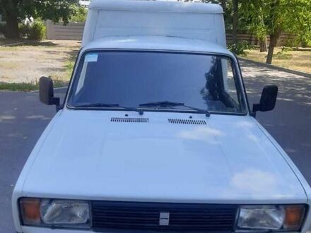 ІЖ 27175 2007 у Дніпро (Дніпропетровську) на Automoto.ua Білий ІЖ 27175, об'ємом двигуна 1.6 л та пробігом 230 тис. км за 1400 $, фото 1 на Automoto.ua