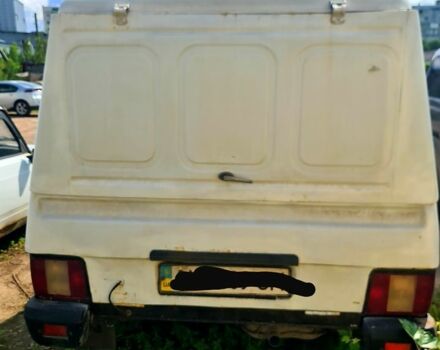 ИЖ 27175, объемом двигателя 1.6 л и пробегом 300 тыс. км за 1100 $, фото 5 на Automoto.ua