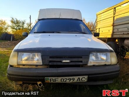 ИЖ 27175, объемом двигателя 1.6 л и пробегом 0 тыс. км за 500 $, фото 1 на Automoto.ua