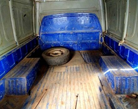 Синий ИЖ 27175, объемом двигателя 1.6 л и пробегом 0 тыс. км за 2000 $, фото 9 на Automoto.ua