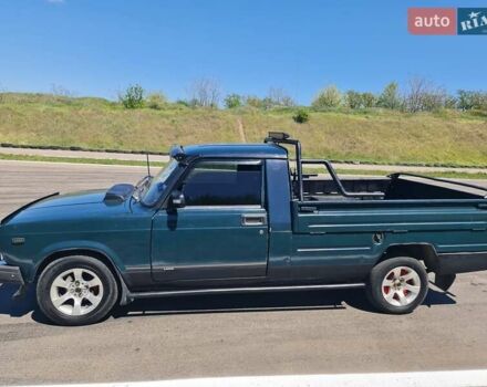 Зеленый ИЖ 27175, объемом двигателя 0 л и пробегом 256 тыс. км за 1600 $, фото 1 на Automoto.ua