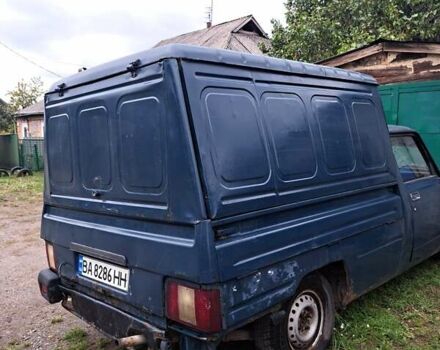 Зеленый ИЖ 27175, объемом двигателя 1.6 л и пробегом 100 тыс. км за 1500 $, фото 7 на Automoto.ua