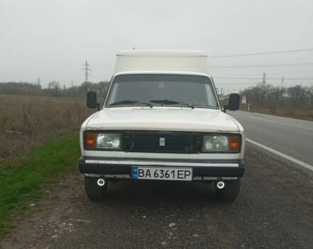 Білий ІЖ 2717 Ода, об'ємом двигуна 1.6 л та пробігом 126 тис. км за 1600 $, фото 3 на Automoto.ua