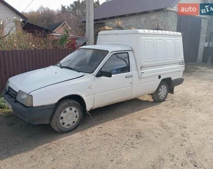 Білий ІЖ 2717 Ода, об'ємом двигуна 1.57 л та пробігом 158 тис. км за 950 $, фото 15 на Automoto.ua