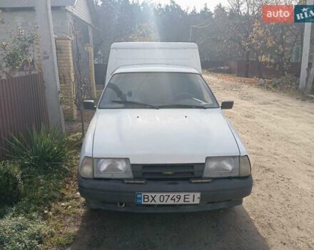 Білий ІЖ 2717 Ода, об'ємом двигуна 1.57 л та пробігом 158 тис. км за 950 $, фото 17 на Automoto.ua